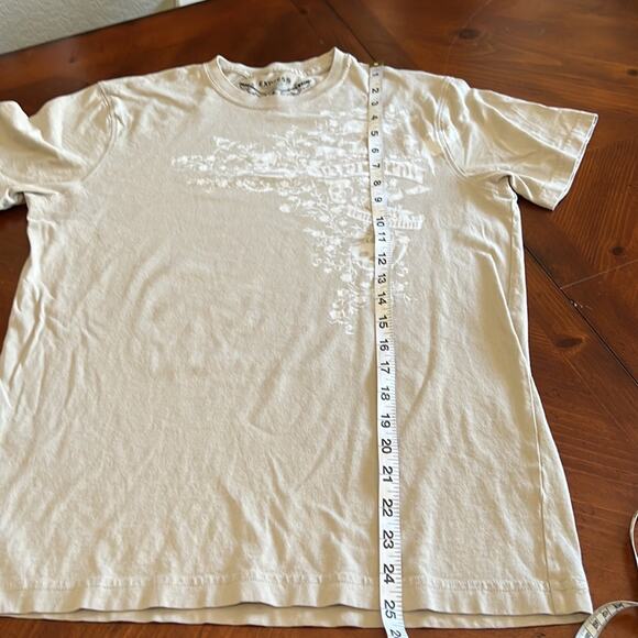 Express Mens Size S Tan & White Graphic Tee Shirt Skulls Floral - Picture 5 of 6